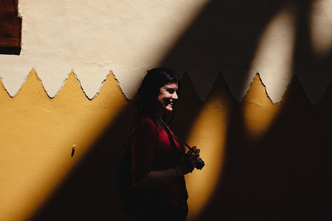 Photographic Walk Through the Old Town of Las Palmas - Booking Process