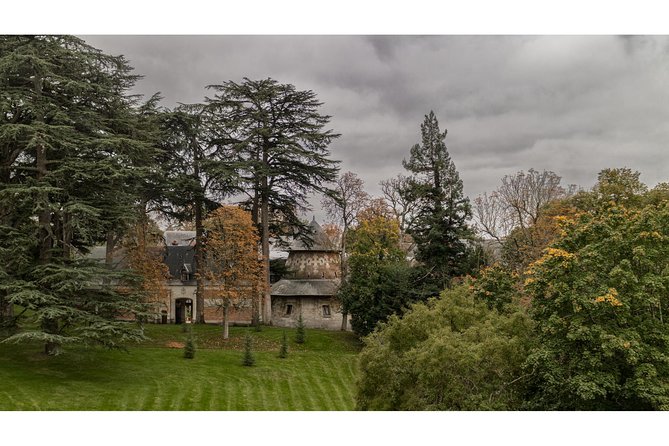 Photography Tour of Château Chaumont - Meeting and Pickup