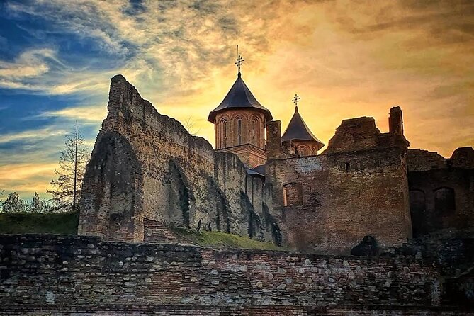 Poenari Citadel and the Court of Vlad the Impaler at Târgoviște - Poenari Citadel Overview