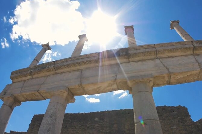 Pompeii Small Group Tour With Entry Tickets and Expert Guide - Highlights of the Tour