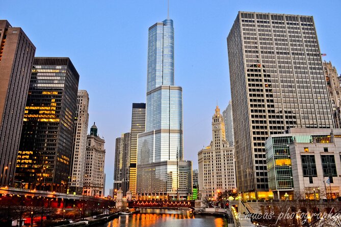 Presidents Trump and Obamas Life Private Tour Expert Guide - Key Locations and Historic Significance