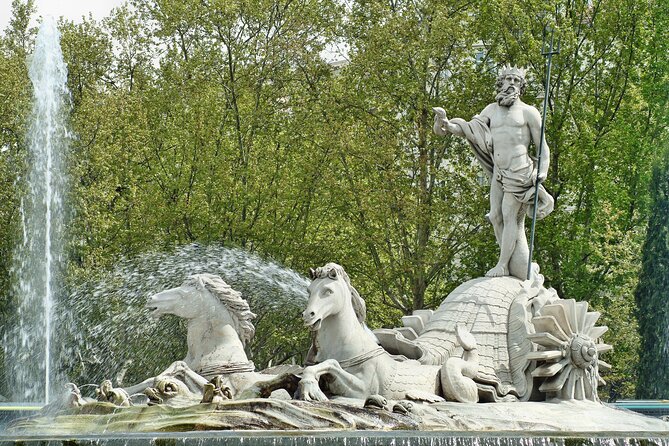 Priority Entrance Madrid Tour With Royal Palace and Prado Museum - Accessibility Information