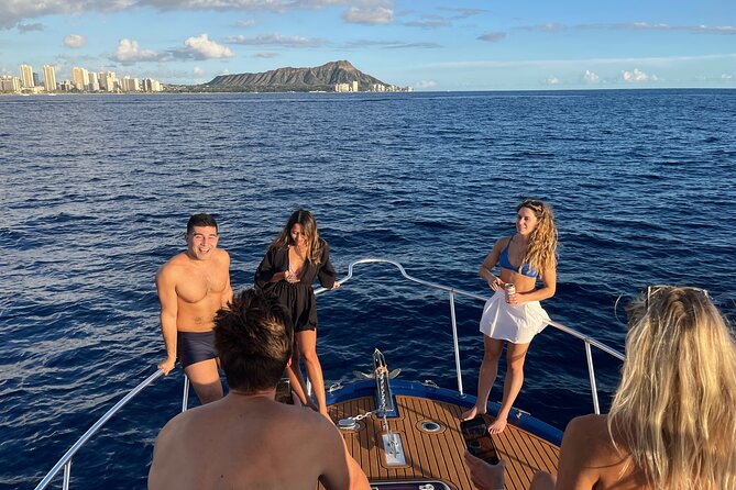 Private 5 Hour Charter on Board Our Yacht in Waikiki - Meeting and Pickup Details