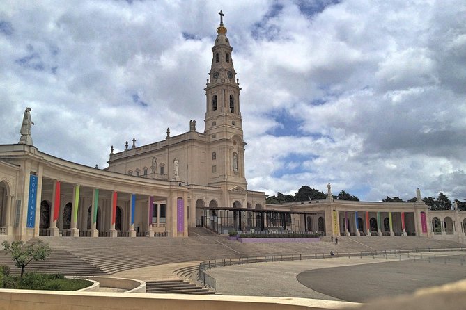 Private 6-Hour Tour of Fatima From Porto With Hotel Pick up - Hotel Pickup and Drop-off