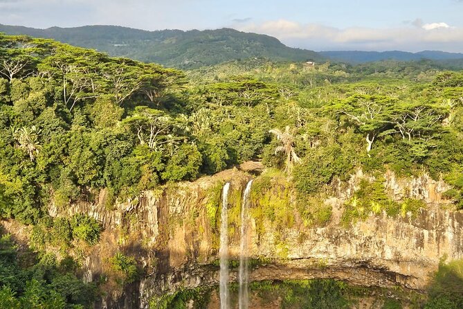 Private and Guided Tour of Mauritius South - Pickup and Meeting Details