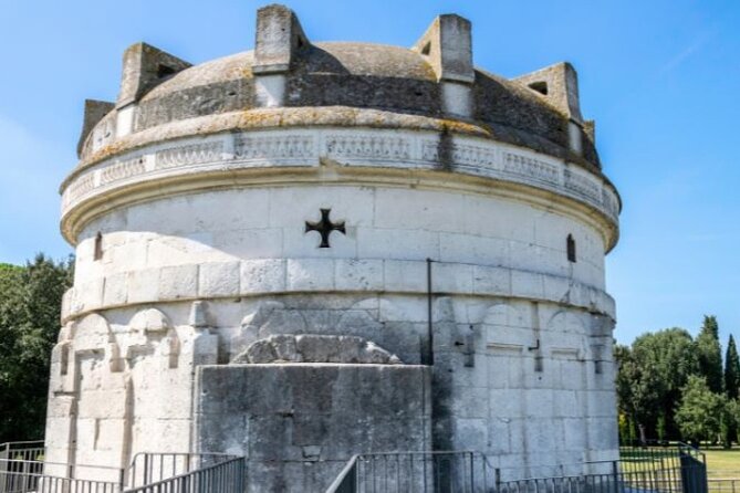 Private Audio Guided Walking Tour in Ravenna - Features of the Audio Guide