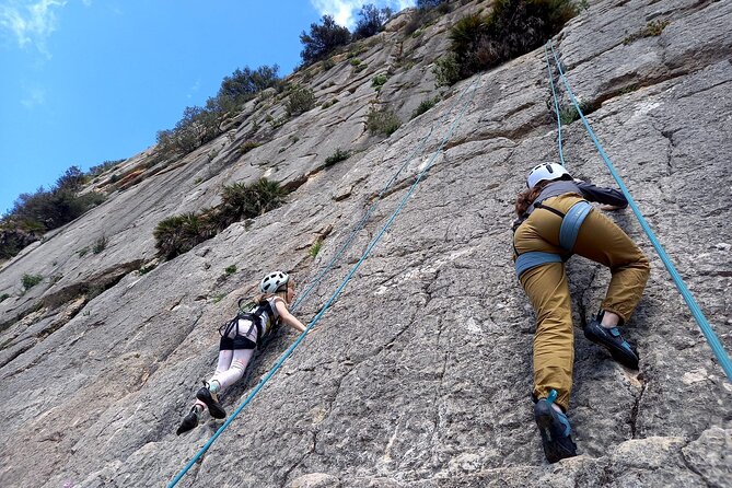 Private Climbing Experience in El Chorro for 4 Hours and a Half - Meeting and Transportation