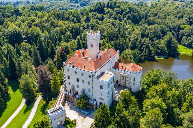 Private Day Trip to Varaždin and Trakošćan Castle From Zagreb - Exploring Trakošćan Castle