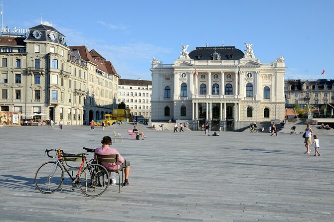 Private Direct Transfer From Hallstatt to Zurich/Eng. Sp. Driver - Booking Information