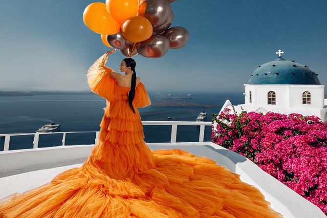 Private Flying Dress Photoshoot in Santorini - What to Expect During the Photoshoot