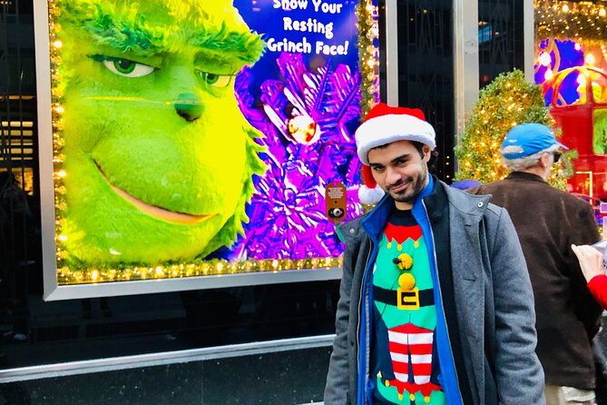 Private Holiday Movie Sites and City Lights Guided Tour