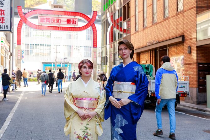 Private Kimono Cultural and Historical Walk in Kabukicho - Inclusions