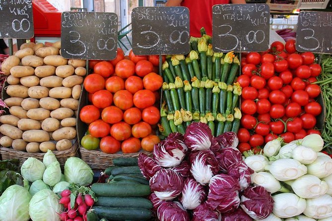 Private Market Tour, Lunch or Dinner and Cooking Demo in Pienza - Meet Your Cesarina
