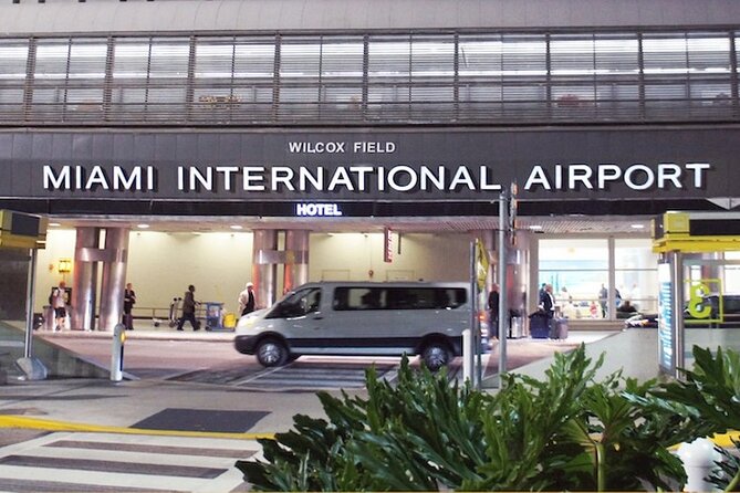Private One Way Airport Shuttle Review - Vehicle and Amenities