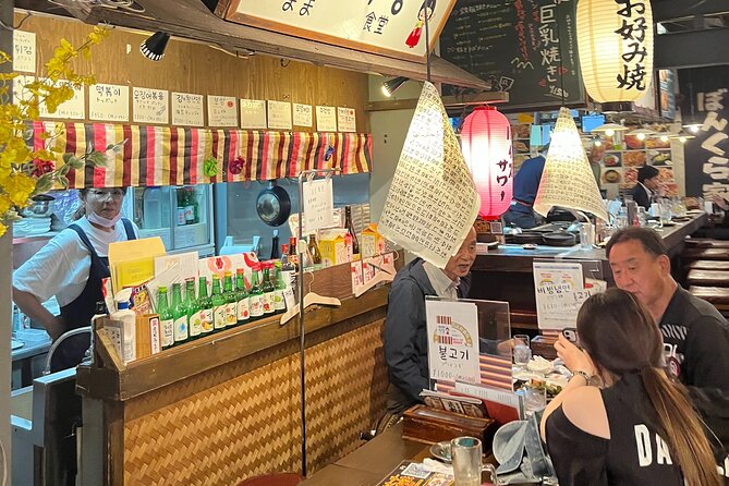 Private Osaka Food and Bar in Namba With 3 Drinks and Dishes