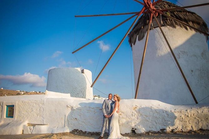 Private Photo Session With a Local Photographer in Mykonos - Capturing Memories With a Local