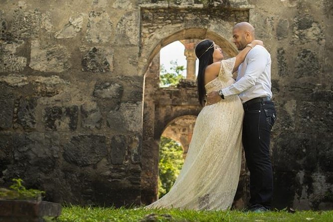 Private Photo Session With a Local Photographer in Santo Domingo - Booking and Confirmation Process