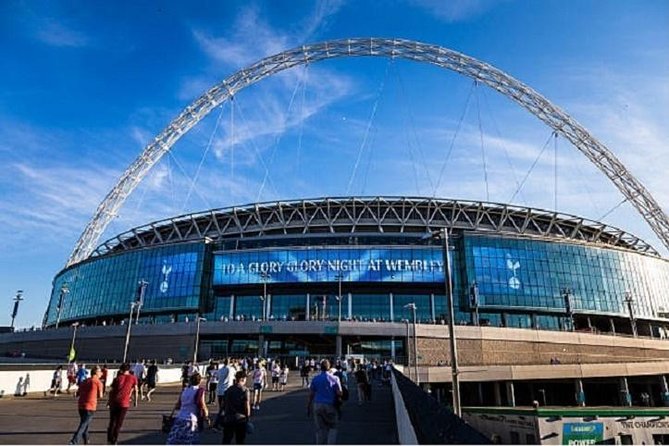 Private Round Trip Airport Transfer Heathrow to Wembley Stadium Hotels - Pickup and Drop-off Details