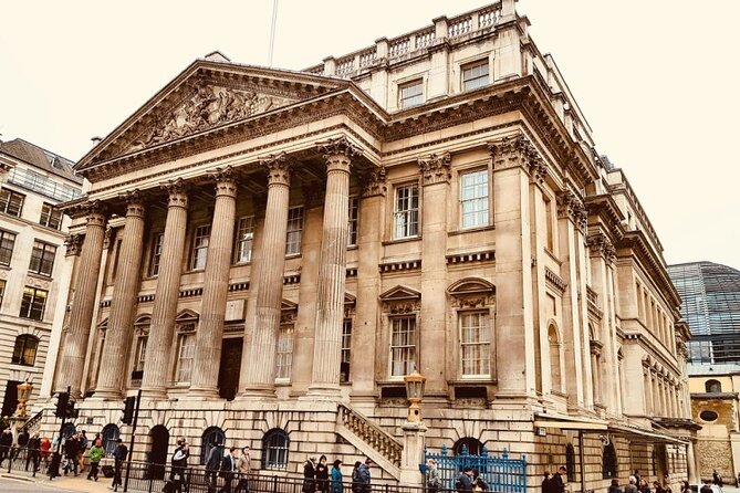 Private Self-Guided Audio City-Tour in London - Features of the Audio Guide