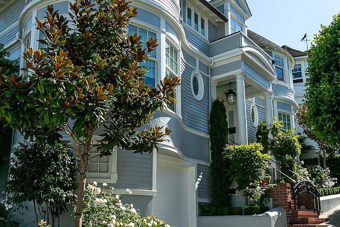 Private SUV Tour of San Franciscos Movie and TV Locations - Inclusions