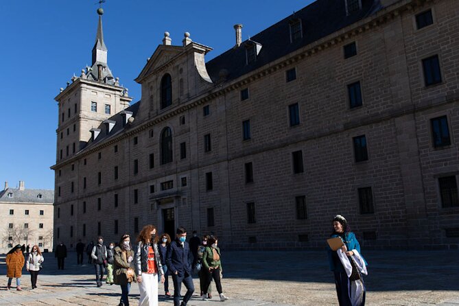 Private Tour Escorial and Valley of the Fallen With Hotel Pickup - Pickup and Start Time