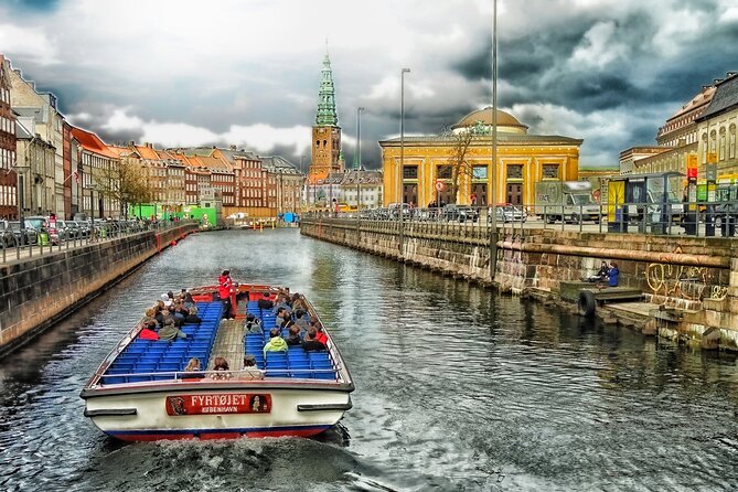 Private Transfer From Odense To Copenhagen With Stop In Roskilde - Vehicle and Amenities