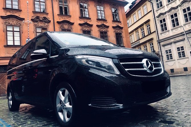Private Transfer From Prague Hotel to Prague Airport - Pickup and Drop-off Details