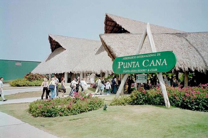 Private Transfer From Punta Cana International Airport/Hotel 1 Way - Accessibility and Restrictions