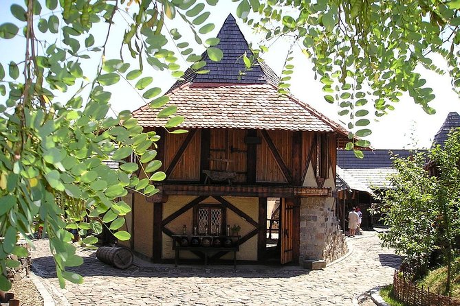 Private Trip to Village of Old Masters - Inclusions and Benefits