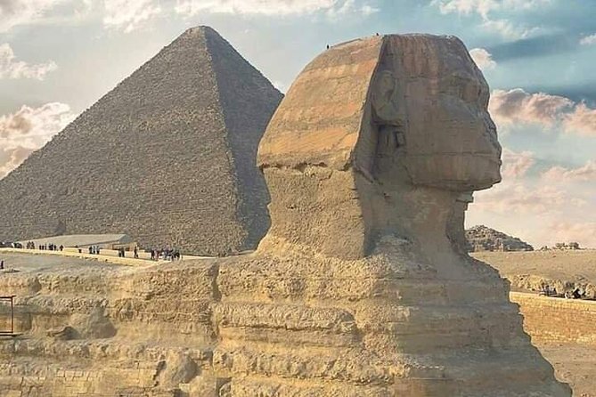 Pyramids & Camel Tour - Meeting and Pickup Details