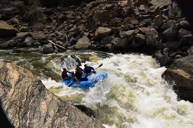 Raft Through Gore Canyon- Class V Ultimate Advanced White-Water Rafting - The Rafting Experience