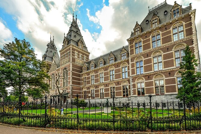 Rijksmuseum Semi Private Guided Tour With Skip the Line Ticket - Meeting and Pickup