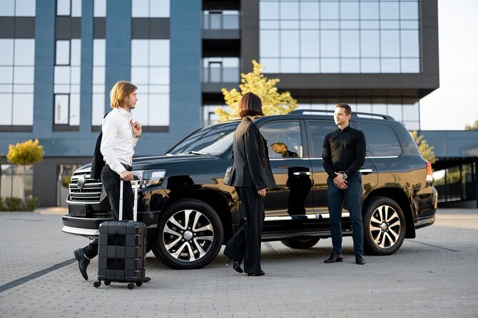 SAN Airport Private Transfer Review - Expectations and Accessibility