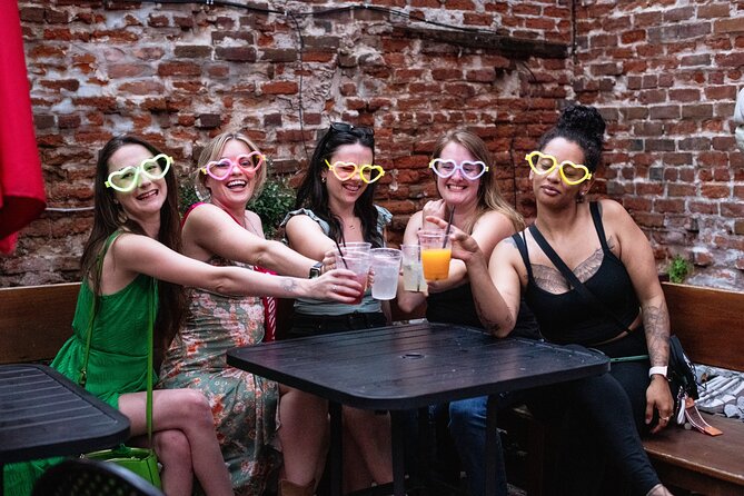San Francisco Ghosts Boos and Booze Haunted Pub Crawl - Exploring the Haunted Hotspots of San Francisco