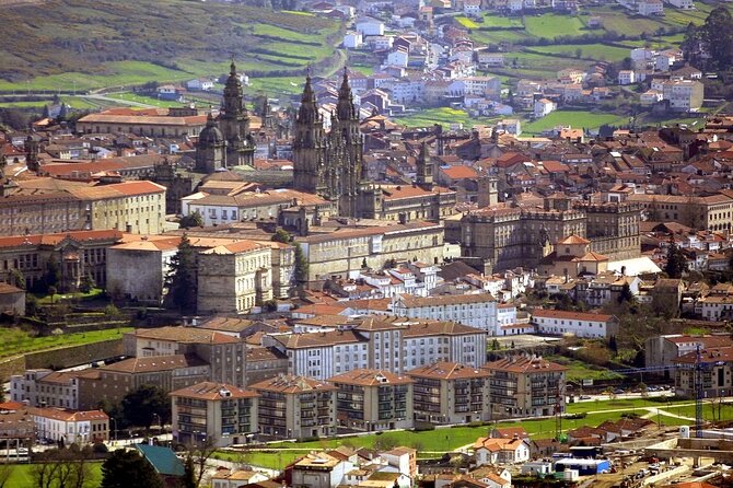 Santiago De Compostela and a Coruna Private Tour, From Vigo - Discovering A Coruña