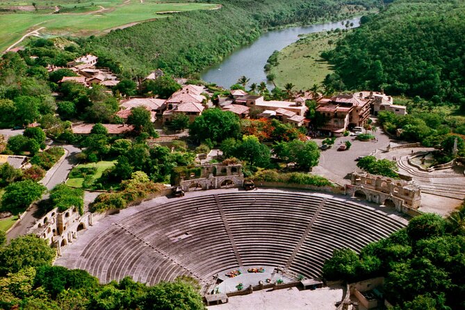 Santo Domingo & Alto De Chavon Full Day Small Group Experience - Exploring the Colonial Zone