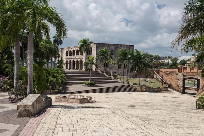 Santo Domingo: Full-Day Cultural VIP Tour of Santo Domingo City - Itinerary Overview