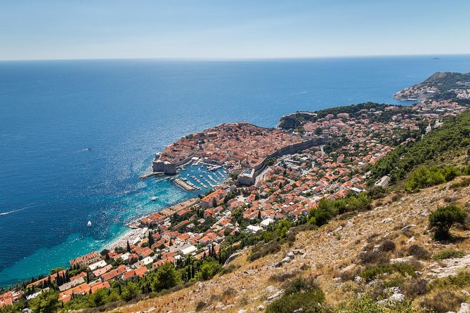 Scenic Panorama Drive - Picturesque Landscapes