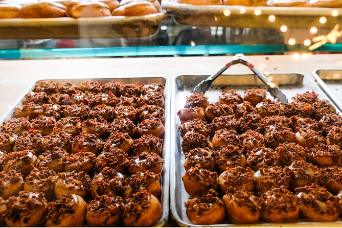 Seattle Holiday Donut Adventure & Walking Food Tour - Tour Highlights and Itinerary