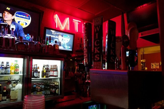Self-Guided Scavenger Hunt: Rumble Through Riverside Bar Crawl - Roles and Team Dynamics During the Hunt