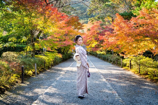 Self Guided Tour With Kimono Experience in Kyoto - Kimono Rental and Accessories