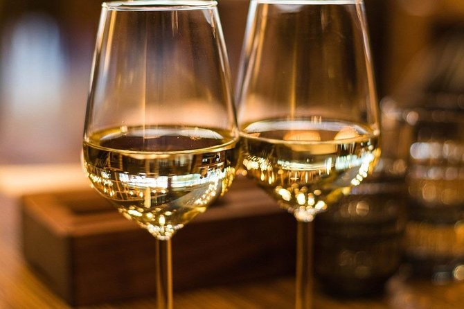 Sempione Park and Its Milanese Eiffel Tower With a Panoramic Aperitif - Qualified Private Guide Insights