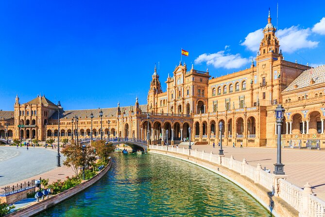Seville Scavenger Hunt and Highlights Self-Guided Tour - Navigating the Scavenger Hunt
