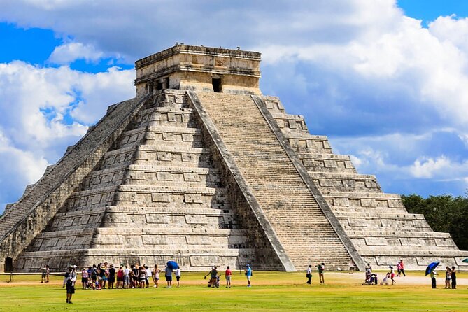 Shared Transfer to Cancun Downtown or Hotel Zone - Inclusions of the Service