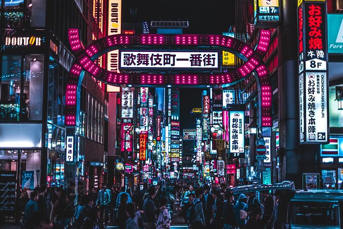 Shinjuku Golden-Gai and Kabuki-Cho Bar Hopping With Master Guide - Tour Details