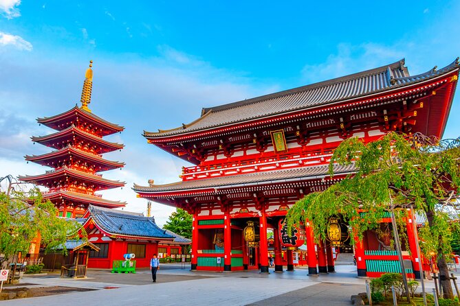 Shrine Maiden Ceremonial Dance Experience in Tokyo Asakusa - Miko Costume Rental