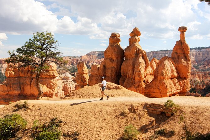Shuttle Between Las Vegas, Bryce Canyon, Zion National Park and St George - Booking Your Shuttle