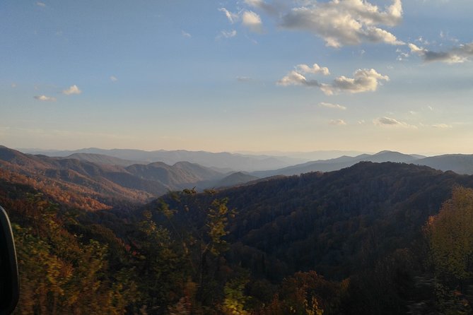 Sights of Smoky Mountains, Real Local History - Tour Inclusions and Logistics