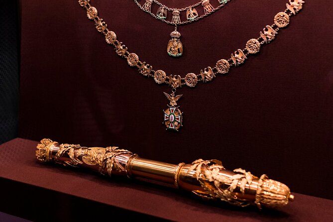 Skip-the-line Imperial Treasury Vienna Private Guided Tour - Meeting and Pickup
