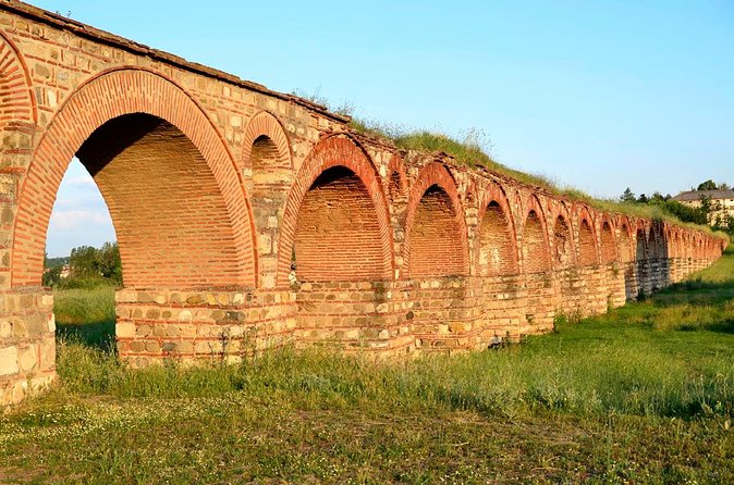 Skopje City Tour & Roman Aqueduct With Lunch - Discovering the Roman Aqueducts Grandeur
